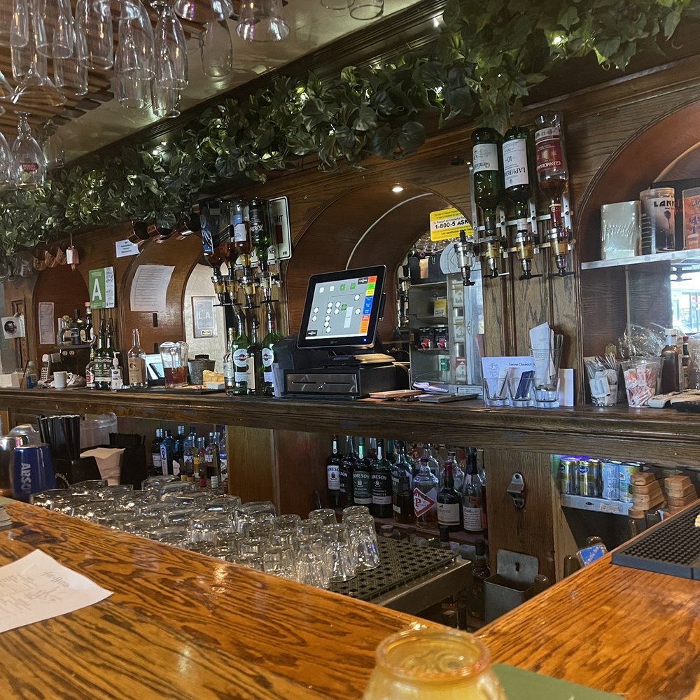 The Fox and Hounds - a bar with wine glasses hanging from the ceiling - Pubs Near Me - Studio City, California The Fox and Hounds - a bar with wine glasses hanging from the ceiling - Pubs Near Me - Studio City, California