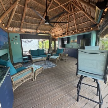 Bluewater Key - Tiki hut - RV Parks Near Me - Key West, Florida Bluewater Key - Tiki hut - RV Parks Near Me - Key West, Florida