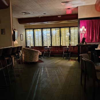 Club X Speakeasy - Inside - Cocktail Bars Near Me - Chicago, Illinois