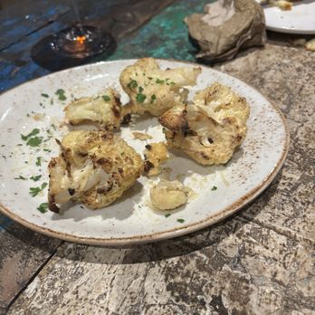 Avalon Gastropub - Bland cauliflower - Gastropubs Near Me - KIlauea, Hawaii
