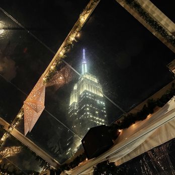 Monarch Rooftop - Lounges Near Me - New York, New York