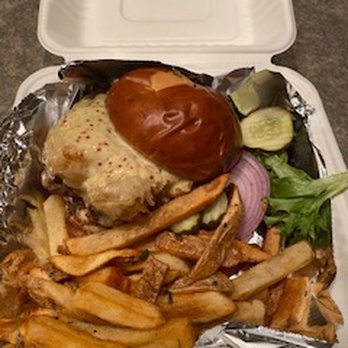 Hugel Haus - Haus Burger! YUM!!! - German Near Me - Ellison Bay, Wisconsin Hugel Haus - Haus Burger! YUM!!! - German Near Me - Ellison Bay, Wisconsin