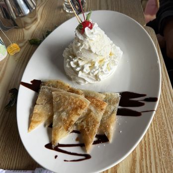 Thai House Noodle Soup - Roti with coconut ice cream - Noodles Near Me - Santa Rosa, California Thai House Noodle Soup - Roti with coconut ice cream - Noodles Near Me - Santa Rosa, California