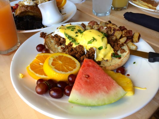 Yolk - Lakeview by null