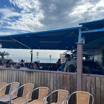 Harbor Fish Cafe - patio dining with sea view - Seafood Near Me - Carlsbad, California