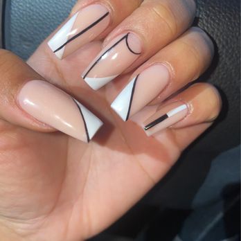 Nail Palazzo - Nails by Daisy - Nail Salons Near Me - Folsom, California