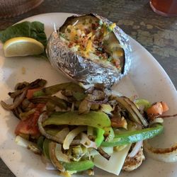 Skeet's Texas Grill - My grilled veggie chicken was fantastic!