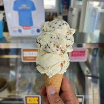 Skipper Dipper - Regular Vanilla Peanut Butter (B) and Toasted Cococut (T) on a Sugar Cone - Ice Cream & Frozen Yogurt Near Me - Long Beach Township, New Jersey Skipper Dipper - Regular Vanilla Peanut Butter (B) and Toasted Cococut (T) on a Sugar Cone - Ice Cream & Frozen Yogurt Near Me - Long Beach Township, New Jersey