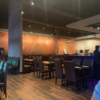 Bluefin Japanese Restaurant - Sushi Bars Near Me - Wesley Chapel, Florida