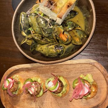 The Easterly - Mussels in curry and shrimp tostadas - Seafood Near Me - St. Thomas, Virgin Islands
