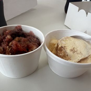 Peach Cobbler Factory - CHERRY COBBLER - Desserts Near Me - Lakeland, Florida Peach Cobbler Factory - CHERRY COBBLER - Desserts Near Me - Lakeland, Florida