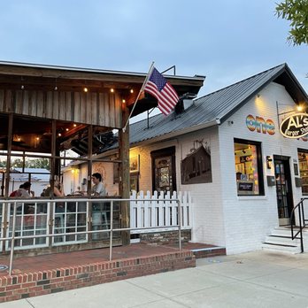 Al's Burger Shack - Front entrance - Burgers Near Me - Chapel Hill, North Carolina Al's Burger Shack - Front entrance - Burgers Near Me - Chapel Hill, North Carolina