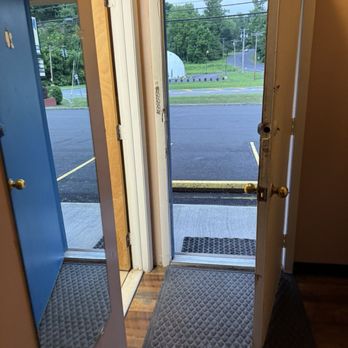 Budget 19 Motor Inn - My entrance. Room 20. - Hotels Near Me - Kingston, New York Budget 19 Motor Inn - My entrance. Room 20. - Hotels Near Me - Kingston, New York