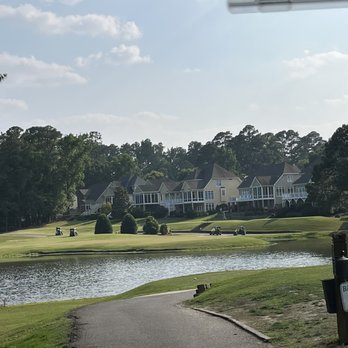 1. Pine Hollow Golf Club