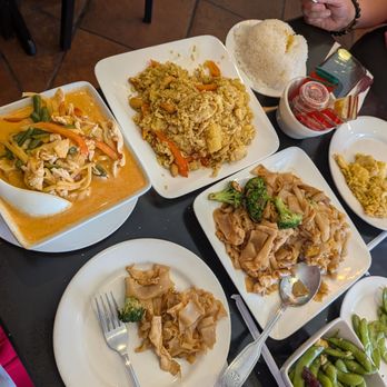 Rice By Mama - Thai Near Me - Ventura, California