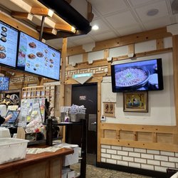 Jinsol Gukbap - 3rd St - Counter area