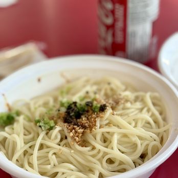 Noople House - Dan Dan Noodle $7.99 + Coke $3.15 担担麵 & 可樂 - Noodles Near Me - Vancouver, British Columbia