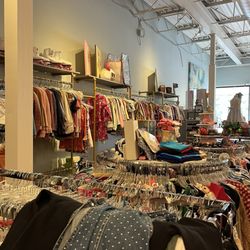 Buttons Bows and Britches - New store on Brownsboro Road.