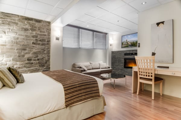 Hôtel du Vieux-Québec by null