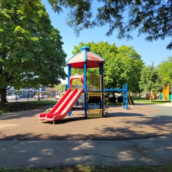 Pierce Field - Playground - Playgrounds Near Me - Grandview Heights, Ohio Pierce Field - Playground - Playgrounds Near Me - Grandview Heights, Ohio