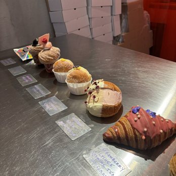 Supermoon Bakehouse - Bakeries Near Me - New York, New York