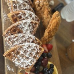 Chicken & Waffles Platter (shareable)