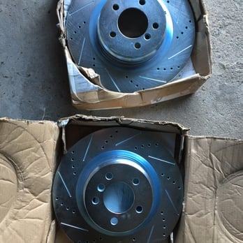Auto Technic - Range Rover Drilled & Slotted Rotor Install - Auto Repair Near Me - South Hackensack, New Jersey
