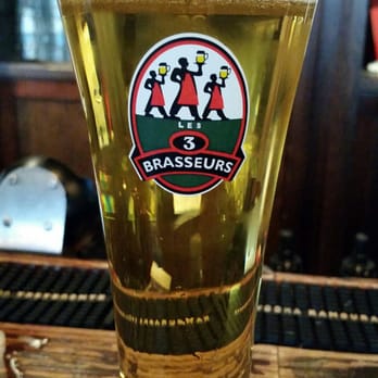 3 Brasseurs - Blonde. - Breweries Near Me - Montreal, Quebec