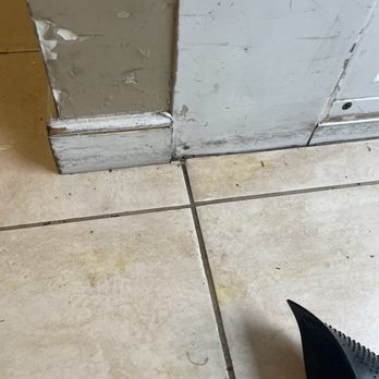 River House Apartments - PISS IN THE WALK WAY - Apartments Near Me - Norfolk, Virginia River House Apartments - PISS IN THE WALK WAY - Apartments Near Me - Norfolk, Virginia