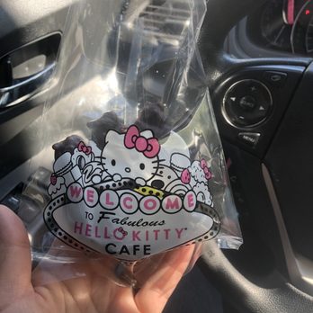 Hello Kitty Cafe - Bad batz maru rice crispy treat - Desserts Near Me - Las Vegas, Nevada