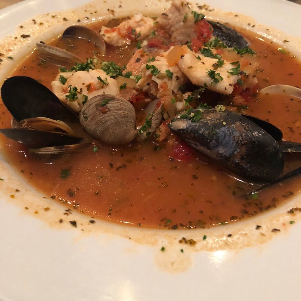 Chinook's - Fishermen 's Cioppino - Seafood Near Me - Seattle, Washington