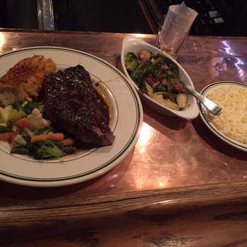 Gulliver's Restaurant - American Near Me - Irvine, California