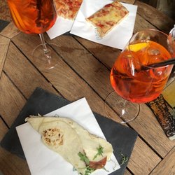 Bar Molinari - Pizza and prosciutto panini