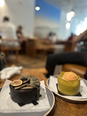 Sacré Sucré by null