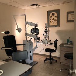 Dan's Optical Lab - Exam room very nice