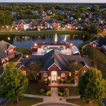 Sturbridge Commons - Drone view of the apartment complex - Apartments Near Me - Montgomery, Alabama Sturbridge Commons - Drone view of the apartment complex - Apartments Near Me - Montgomery, Alabama