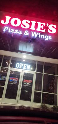 Josie's Pizza & Wings-Clermont by null