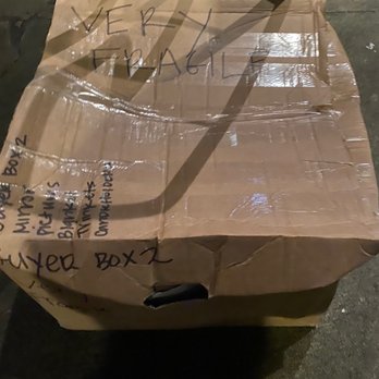 Out Of The Box Moving Solutions - Very fragile - but got ahead and story the box dipshits! - So that everything inside is damaged. - Movers Near Me - Commerce, California
