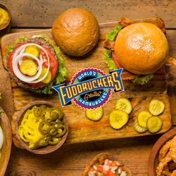 Fuddruckers