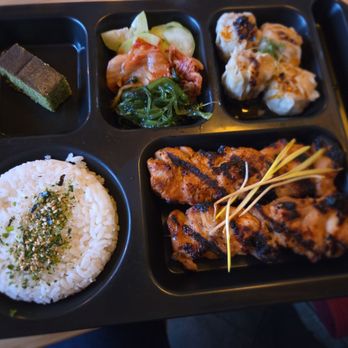 Cuisinako - Spicy chicken Bentonville box - Asian Fusion Near Me - Newport, Oregon