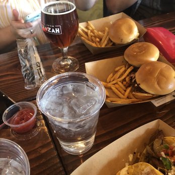 Fusion Street - Pulled pork sliders - Food Trucks Near Me Fusion Street - Pulled pork sliders - Food Trucks Near Me