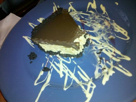 R. Thomas Deluxe Grill by null