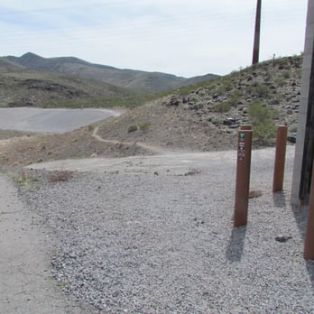 Black Mountain Trail - When you get to the block building, stay on the dirt trail to the right to the back side of the basin. - Hiking Near Me - Henderson, Nevada Black Mountain Trail - When you get to the block building, stay on the dirt trail to the right to the back side of the basin. - Hiking Near Me - Henderson, Nevada