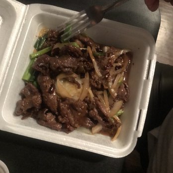 Dew Drop Inn - Spicy Mongolian beef - Chinese Near Me - Honolulu, Hawaii