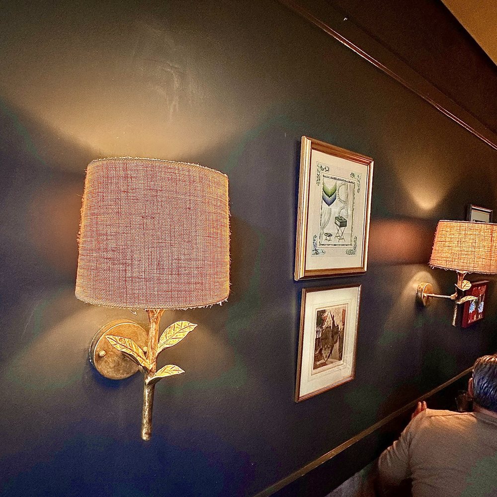 Mot Hai Ba - Beautiful decor - Vietnamese Near Me - Dallas, Texas Mot Hai Ba - Beautiful decor - Vietnamese Near Me - Dallas, Texas