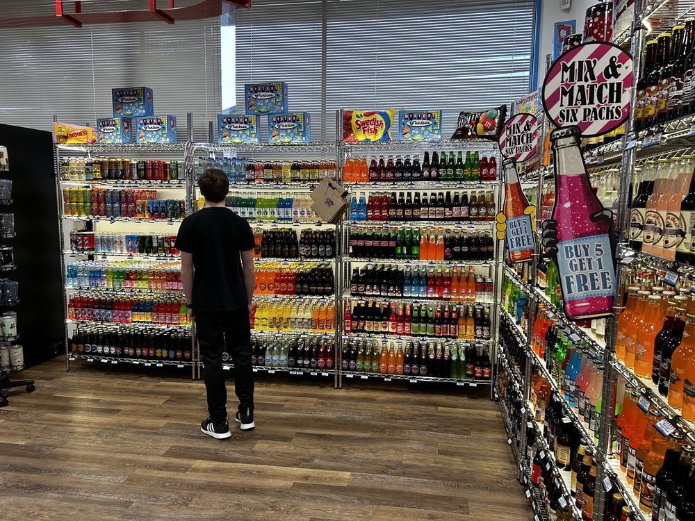 GRANDPA JOE’S CANDY SHOP Updated October 2024 12 Photos 101 W