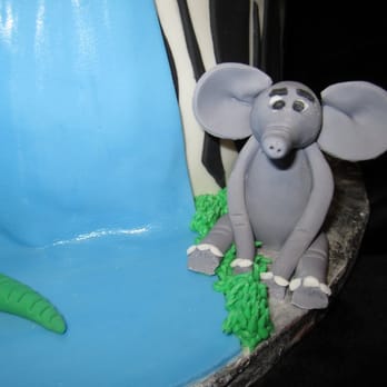 The Indulgent Rose - Fondant Elephant - Custom Cakes Near Me The Indulgent Rose - Fondant Elephant - Custom Cakes Near Me