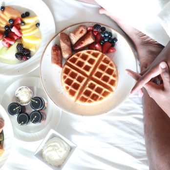 Edgewood Tahoe - Breakfast spread @symmadar - Hotels Near Me - Gardnerville, Nevada Edgewood Tahoe - Breakfast spread @symmadar - Hotels Near Me - Gardnerville, Nevada
