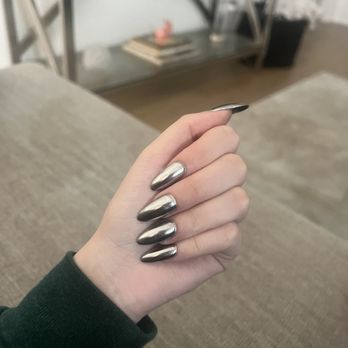 MOI Nails By Spring - Nail Salons Near Me - Los Angeles, California