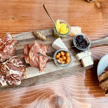 Cindy's Rooftop - New American Near Me - Chicago, Illinois